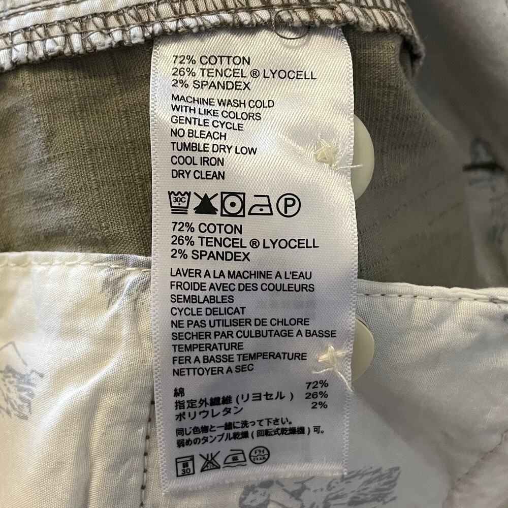 Tommy Bahama Mid Rise Flat Front Cargo Shorts Brown Textured Mens Size 38 - Picture 4 of 5